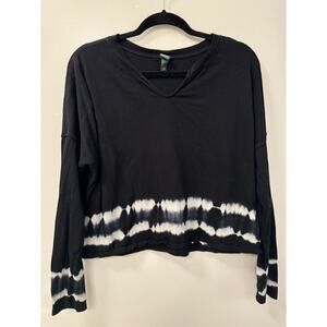 Wild Fable Large Boxy Long Sleeve Black and Tie Dye Cotton Tee Top